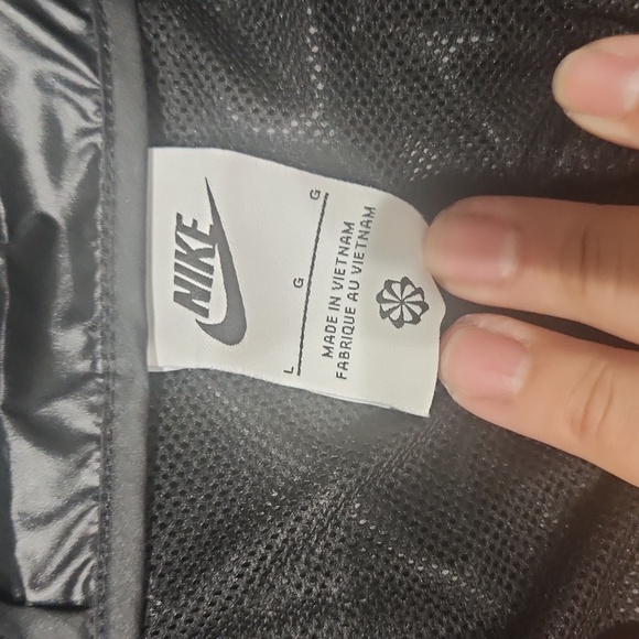 Nike running jacket - Picture 2 of 5